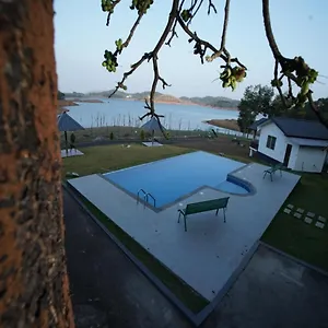  Resort Misty Dam Wayanad Premium With Banasura Dam View